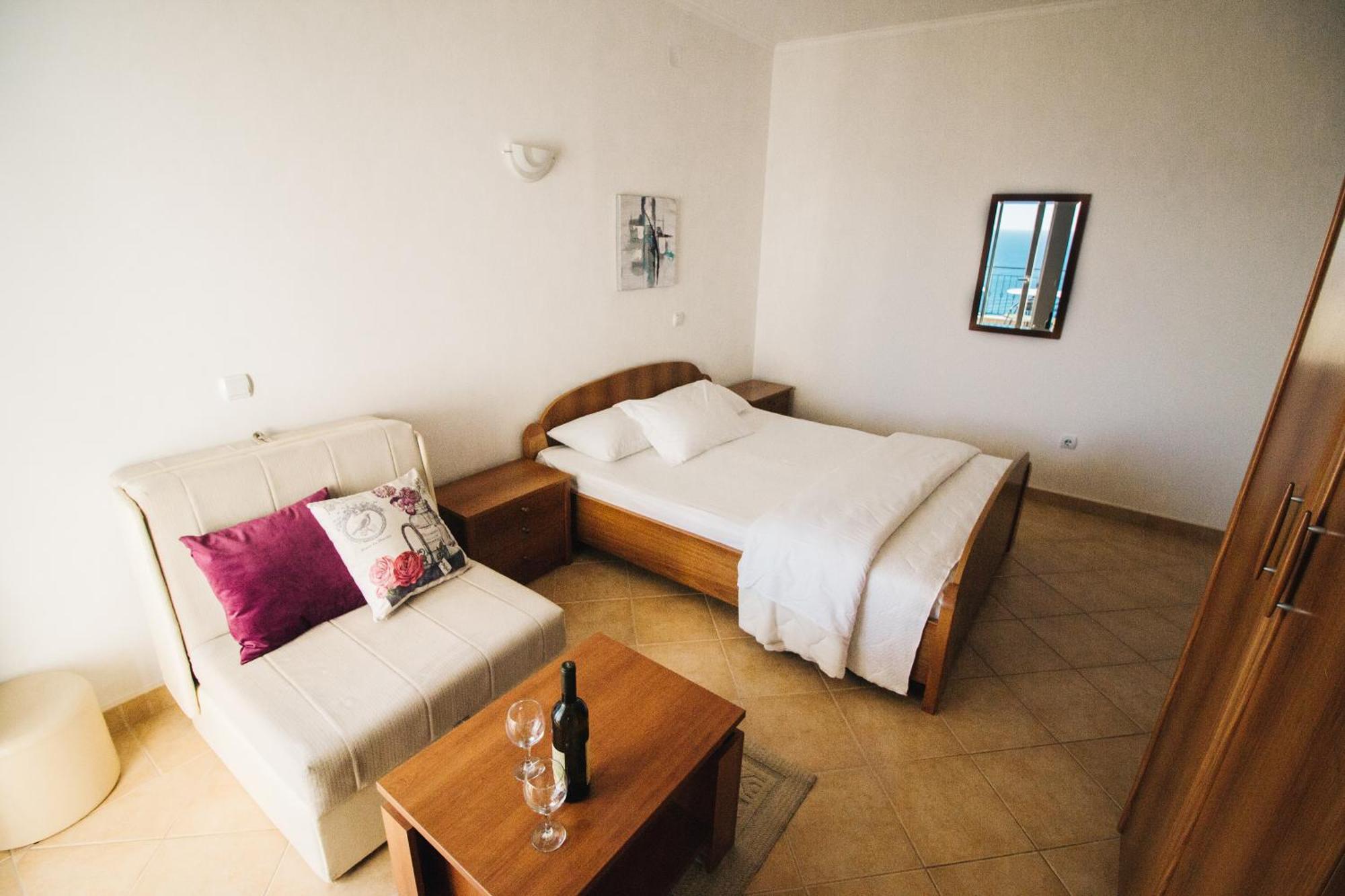 Apartments Hollaj Ulcinj Exterior foto