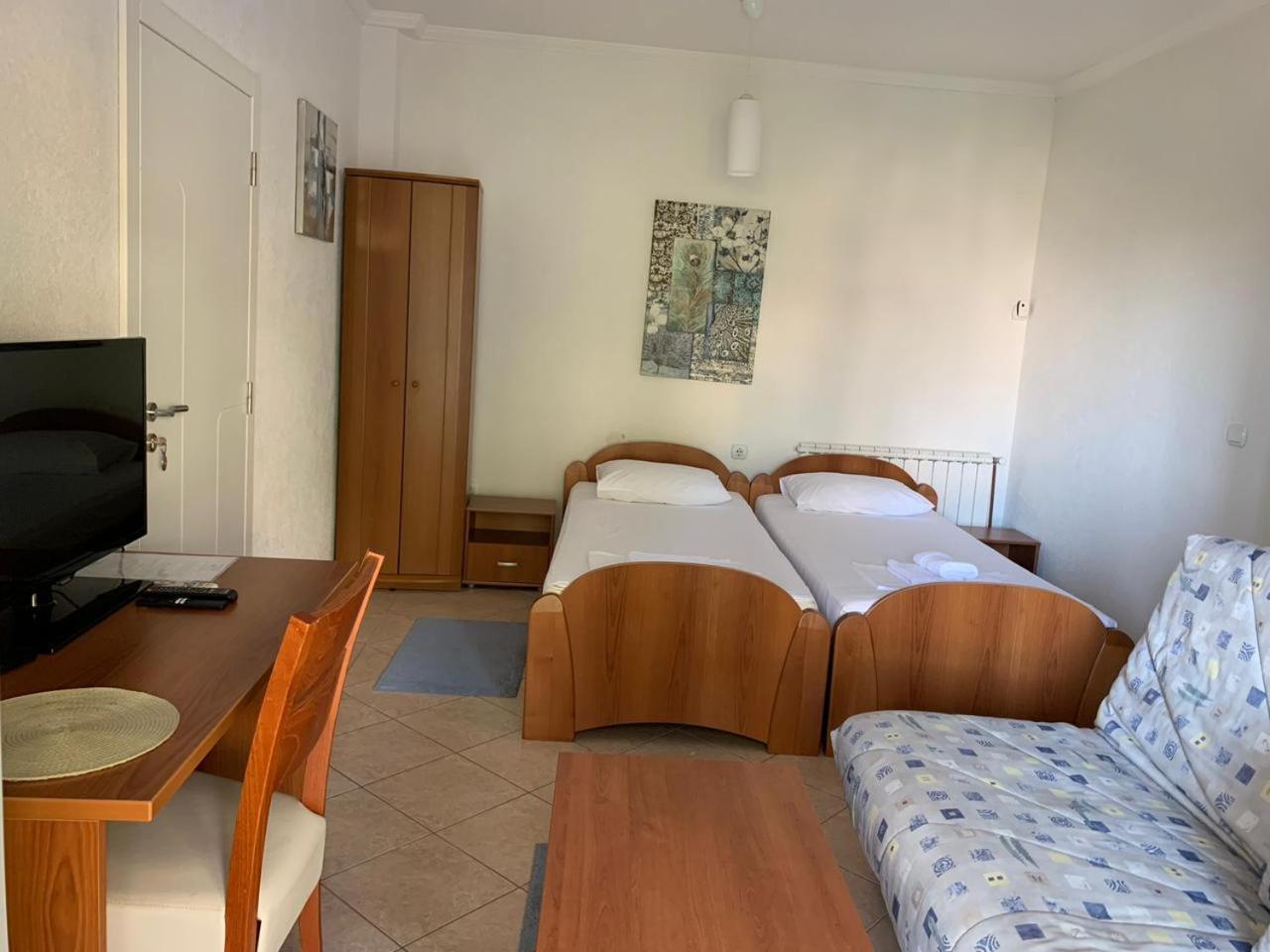 Apartments Hollaj Ulcinj Exterior foto